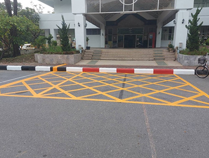 งานปรับปรุงทาสีจราจร