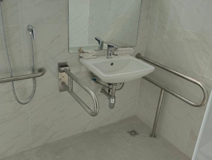 งานปรับปรุงห้องน้ำหอพักพยาบาลชั้น 4