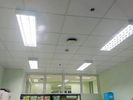 งานปรับปรุงฝ้าเพดานและระบบปรับอากาศหอผู้ป่วยศัลยกรรม