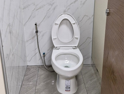 งานปรับปรุงห้องน้ำ อาคารวิจัย