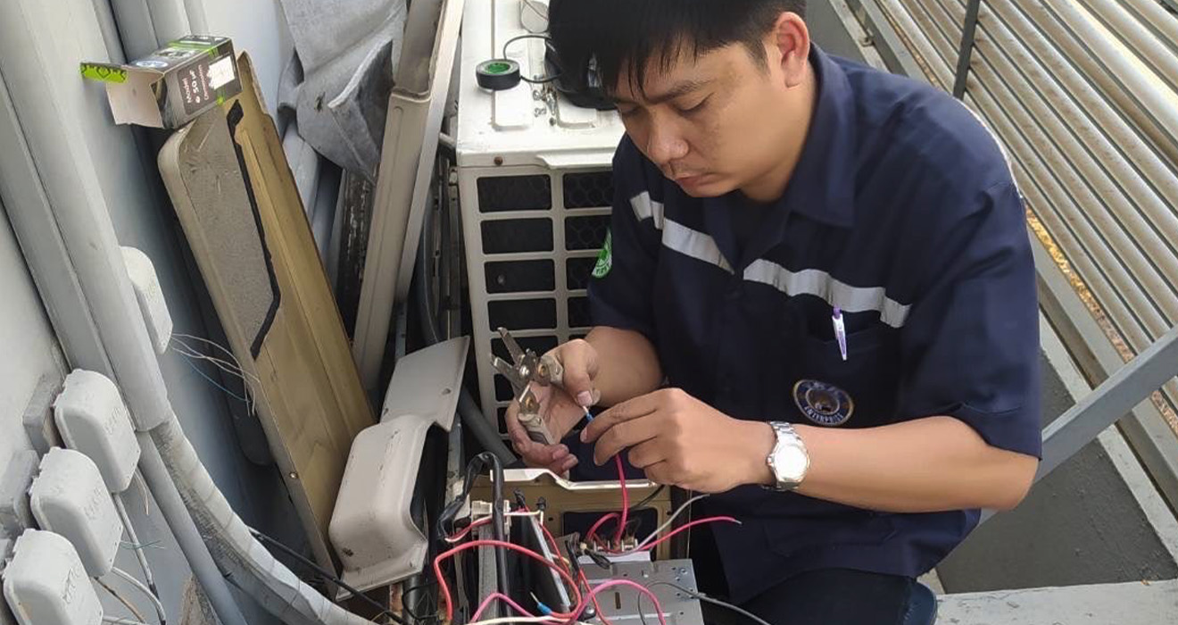 งานดูแลบำรุงรักษาเครื่องปรับอากาศ